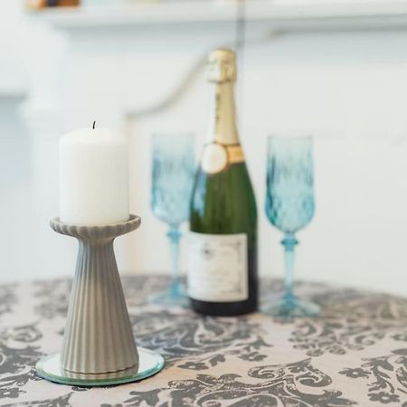 1 Bed - Wifi - Pet Friendly - Harrow Appartement Buitenkant foto