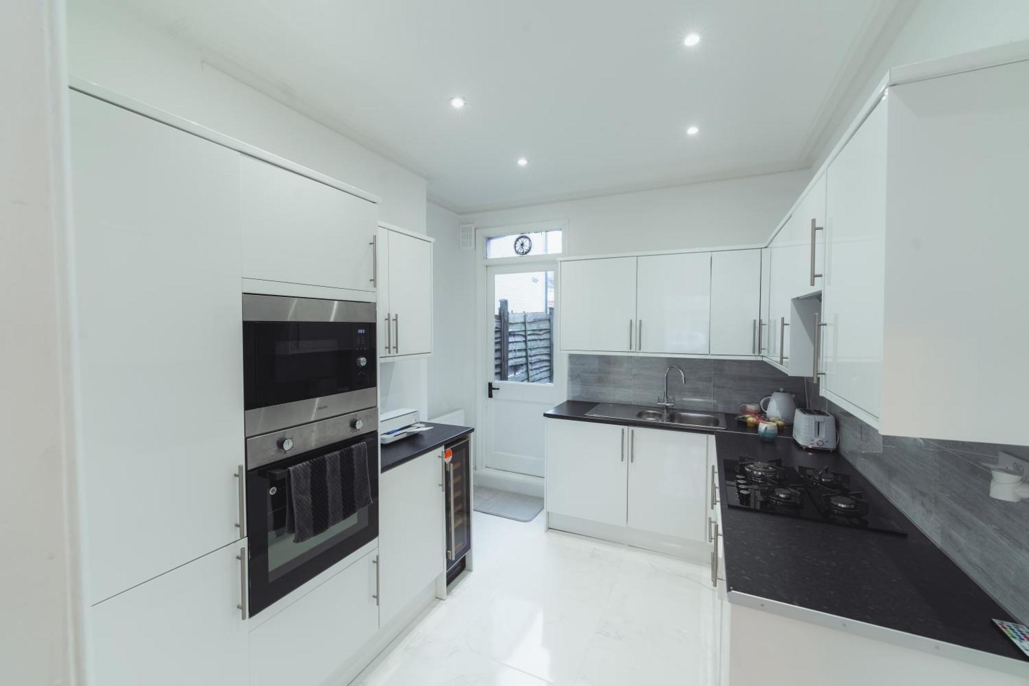 1 Bed - Wifi - Pet Friendly - Harrow Appartement Buitenkant foto